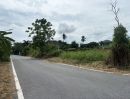- ขายที่ดิน ซอยสุขาภิบาล 10 สามพราน นครปฐม เนื้อที่ 89 ตร.ว. แปลงมุม