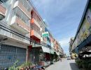 - ขาย อาคารพาณิชย์ ขายตึกอาคารพาณิชย์ตลาดมารวยพระราม2 สถานที่ใกล้ ตลาดมารวย จังหวัด กรุงเทพ เขต บางขุนเทียน พื้นที่ใช้สอย 1 ตร.ม.
