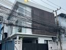  - ให้เช่าบ้าน 3 ชั้น ย่านสุทธิสาร ห้วยขวาง มีเฟอร์นิเจอร์ ใกล้MRTสุทธิสาร/ห้วยขวาง