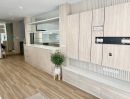 - ให้เช่าบ้านเดี่ยว 2 ชั้น ใจกลางสาทร เนื้อที่ 63 ตร.ว. 4 ห้องนอน 5 ห้องน้ำ ซอยนราธิวาสราชนครินทร์ 15 แยก 6 ถนนนราธิวาสราชนครินทร์