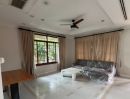 - ให้เช่าบ้านหรู 2 ชั้น หมู่บ้าน Narasiri Pattanakarn-Srinakarin 135 ตร.ว.ใกล้โรงเรียนนานาชาติ และ MRT คลองกลันตัน