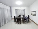 - ให้เช่าบ้านเดี่ยว 45ตรว มบ.ไลฟอินเดอะกาเด้นสวนเสือ 3นอน 3น้ำ เนื้อที่เยอะ มีเฟอร์ พร้อมอยู่ ใกล้นิคมปิ่นทอง แหลมฉบัง ศรีราชา ชลบุรี