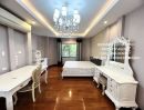  - ให้เช่า] หมู่บ้าน ธารารมณ์ หัวหมาก / 3 ห้องนอน 4 ห้องน้ำ / 100 ตรว. 240 ตรม. **62,000**