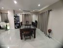  - ให้เช่าบ้านเดี่ยว 2ชั้นเนื้อที่ 56ตร.ว พื้นที่ใช้สอย 180ตร.ม 3ห้องนอน 3ห้องน้ำ เฟอร์ครบ ถนน รามคำแหง ใกล้วงแหวนกาญจนา ราคาเช่า 35,000 บ/ด