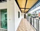 - ขายทาวน์เฮ้าส์ 2 ชั้นมุม บ้านพฤกษา 78 นิคมฯ ลาดกระบัง เนื้อที่ 24.3 ตรว. 3 ห้องนอน 2 ห้องน้ำ รีโนเวท ราคา 2,490,000.-บาท