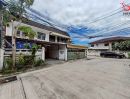 - ขายทาวน์เฮาส์ ซอยวิภาวดี 20-ลาดพร้าว 18 หมู่บ้านอยู่เจริญ 2 ชั้น 24 ตร.ว.