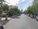 - ขายที่ดินพร้อมสิ่งปลูกสร้าง ท่าดินแดง ใกล้ ICONSIAM