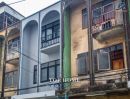 - โอกาสทอง! ขายอาคารพาณิชย์ 3 ชั้น รีโนเวทใหม่ ทำเลค้าขาย ซอยวิเศษสุข รามคำแหง 32