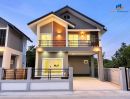  - บ้านเดี่ยวสไตล์โมเดิร์น บ้านสร้างเสร็จใหม่ ในโครงการกฤษดานคร 26 **วิวติดทะเลสาบ - สนามกอล์ฟ เพียง 3.9 ล้านบาท