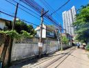 - ขายที่ดิน ซอยสุขุมวิท 46 คลองเตย กรุงเทพมหานคร เนื้อที่ 208 ตร.ว. พร้อมสิ่งปลูกสร้าง