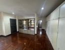 - ให้เช่าบ้านเดี่ยวหลังใหญ่ซอยรามคำแหง 36 พื้นที่ 103 ตรว. 5 ห้องนอน 5 ห้องน้ำ เหมาะสำหรับพักอาศัย ทำเลดีเดินทางสะดวกใกล้เดอะมอลล์บางกะปิ