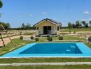 - บ้านสวนพร้อมที่ดิน 3 ไร่ สุพรรณบุรี มีสระว่ายน้ำ บ้านริมน้ำ