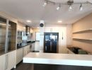 - Sathorn Garden (200sqm, 3B3B, ชั้น37) MRTลุมพินีและBTSศาลาแดง