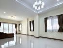  - บ้านแฝด สไตล์บ้านเดี่ยว รีโนเวท ใหม่ทั้งหลัง หมู่บ้าน บุรีรมย์ รามอินทรา ซาฟารี (เลียบคลองสอง 23)