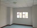 - ให้เช่าบ้านทาวน์เฮ้าส์ 2 ชั้น ราคาถูก 24 ตรว.พร้อมเข้าอยู่ได้ทันที