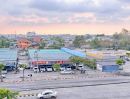 - MRT สวนสยาม 1.5 กม. ที่ดินเทคอนกรีตแล้ว ให้เช่า 8 ไร่ 7-Eleven 200 ม. สวนสยาม 150 ม.หน้ากว้าง 163 เมตร ขนาด 3,200 ตร.ว. 12,800 ตร.ม.