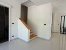  - ขาย บ้าน 3 ชั้น ลาดพร้าว 101 ใกล้ รถไฟฟ้า สายสีเหลือง เพียง 850 เมตร