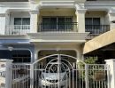 - ขายบ้านทาวน์โฮมพร้อมอยู่ หมู่บ้านปริญลักษณ์ ไลท์ พระราม 5 นนทบุรี
