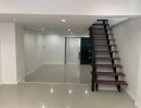- ทาวน์โฮม 3 ชั้น รีโนเวทใหม่ พร้อมอยู่ ใกล้รถไฟฟ้าสายสีชมพู ทำเลรามอินทรา หมู่บ้านธันยกานต์ ซอยรามอินทรา 14 (ซอยมัยลาภ)