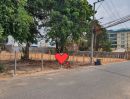 - ขายที่ดินเปล่าเขาพระตำหนักซอย5 ต้นซอย Selling empty land in Khao Phra Tamnak Soi 5, beginning of the alley, beautifully renovated, worth investing
