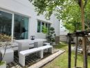 - บ้านเดี่ยวหลังใหญ่ แปลงมุมติดสวน โครงการโมเดน ราชพฤกษ์ 345 สไตล์ Modern Japanese เฟอร์ฯ ครบ พร้อม EV Charger ใกล้โรงเรียนนานาชาติชั้นนำ