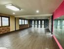 - บ้านเดี่ยวสไตล์ Loft พร้อม Home Office แยกอาคาร บนที่ดิน 152 ตร.ว. ทำเลทวีวัฒนา | The Exclusive