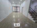 - ให้เช่าโฮมออฟฟิศ 3 ชั้น เล่นระดับ 7 ชั้น 300 ตรม.แอร์ 7 เครื่อง ทำเลลาดพร้าว 41 แยก 6-9