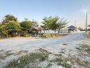 - ขายด่วน! ที่ดินอยู่ในโครงการจัดสรร พร้อมบ้านเดี่ยวและโกดังเก็บของขนาดใหญ่ กำแพงแสน จังหวัดนครปฐม