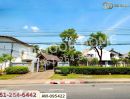 - ที่ดินพร้อมสิ่งปลูกสร้าง 213.2 ตร.ว. ติด ถ.ราษฎร์อุทิศ (ย่านเขต 8 ) หาดใหญ่ ใกล้ตลาดกิมหยง
