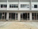 - Showrooms 6คูหา โรงเรียนกรุงเทพคริสเตียน เกือบครึ่งไร่ 160ตร.วา BTSสุรศักดิ์ 199ม. 4นอน 4น้ำ จอดรถ8คัน เดอะ แบงค็อก สาทร