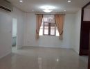 - ขาย ให้เช่า บ้านเดี่ยว เฉลิมพระเกียรติ ร.9 ซอย 55 ใกล้สวนหลวง ร.9 พร้อมห้องแม่บ้าน