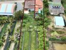 - ขายที่ดินไทรน้อย นนทบุรี พร้อมบ้านเดี่ยว 2 ชั้น 397.4 ตร.ว. ถ.บางบัวทอง-สุพรรณบุรี ราคา 5.3 ล้าน ใกล้โรงเรียนดีมากอุปถัมภ์ ราคา 5,300,000 บาท
