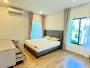 - บ้านเดี่ยวหรูให้เช่า 4นอน พระราม 9 กรุงเทพกรีฑาตัดใหม่ 5น้ำ 95ตร.วา. 378ตร.ม. เนอวานา พอร์ช 1.2 กม.
