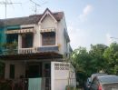 - ขายทาวน์เฮ้าส์ หมู่บ้านอยู่เจริญ พหลโยธิน 50 | ทำเลดี ใกล้รถไฟฟ้า เดินทางสะดวก ราคาคุ้ม
