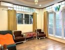 - บ้านเช่าพร้อมพร้อมเฟอร์นิเจอร์ใหม่เอี่ยม ให้เช่าชั้น 1 ทั้งชั้น 128 ตร.ม. 2 ห้องนอน 1 ห้องน้ำ 3 แอร์ ใกล้สนามบินดอนเมือง