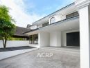 - ขายบ้านหรู บางนา - ตราด กม. 12 Windsor Residence at Bangna ใกล้รถไฟฟ้า สถานีบางนา