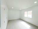 - ขายราคาพิเศษ ทาวน์โฮม 3.5 ชั้น หมู่บ้านสรานนท์ 4ห้องนอน 3ห้องน้ำ (ติวานนท์-ปากเกร็ด) บ้านเลขที่ 78/101 ขนาด 18 ตารางวา