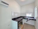 - บ้านเดี่ยวบ้านสวย บรรยากาศน่าอยู่ เนื้อที่ 50 ตรว. พื้นที่ใช้สอย 152.15 ตรม. 3 ห้องนอน 1 ห้องอเนกประสงค์ 2 ห้องน้ำ ที่จอดรถ 2 คัน