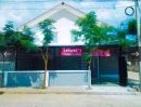 - ขายเข่าบ้านแฝด2ชั้นทำเลดีเหมาะค้าขายใจกลางหมู่บ้าน