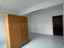- ทาวน์เฮ้าส์ หมู่บ้านเจริญชัย 4 บ้านพร้อมอยู่ทำเลดีเดินทางสะดวกราคาถูก