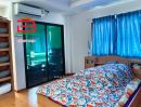 - ทาวน์โฮม หมู่บ้านชุมชนทอส. 9 (ซอยพหลโยธิน 64) เนื้อที่ 30.5 ตรว. ใกล้โรงพยาบาล บี.แคร์ เมดิคอลเซ็นเตอร์ ถนนพหลโยธิน ตำบลคูคต อำเภอลำลูกกา