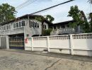 - HOUSE /HOME OFFICE FOR RENT on Rama9 : บ้านเดี่ยว/โฮมออฟฟิศให้เช่า ย่านถ.พระรามเก้า, 2-storey, 104 sq.wah, 800 sq.m.