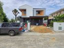 - ขายบ้านรีโนเวทใหม่ Hybrid Home โครงการ ชัยพฤกษ์ บางบัวทอง (Chaiyapruek Bangbuathong) หลังมุม จากแบรนด์ LH เนื้อที่ 117.6 ตร.ว.
