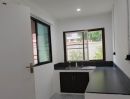 - ขายแฝดสไตล์บ้านเดี่ยว หลังริมด้านใน รีโนเวทใหม่ Jvilla sena รังสิตคลอง1 ในโครงการเสนาอเวนิวรังสิต คลอง1 ธัญบุรี.