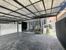 - ขายบ้านแฝด 3.5 ชั้น BRIT LOFT (เกษตร-นวมินทร์) ถนนประเสริฐมนูกิจ ซอยลาดปลาเค้า 34 ใกล้มหาวิทยาลัยเกษตรศาสตร์