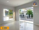 - เพอร์เฟค เพลส สุขุมวิท 77 - สุวรรณภูมิ รีโนเวทใหม่ทั้งหลัง