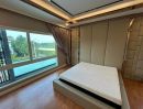 - ให้เช่าบ้านเดี่ยวสุดหรูหลังมุม The Grand Pinklao (เดอะ แกรนด์ ปิ่นเกล้า) พื้นที่ใช้สอยกว่า 400 ตร.ม. ปูหินอ่อนแท้ทั้งหลัง ตกแต่ง Built-in พร้อมอยู่