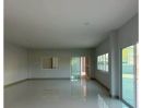 - โรงงานให้เช่าพร้อมสำนักงาน พื้นที่ใช้สอยทั้งหมด 441 ตร.ม. อ.สามโคก จ.ปทุมธานี พร้อมใช้งานทันที ขอใบอนุญาตโรงงานได้