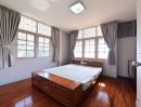 - ให้เช่าบ้านเดี่ยวรามคำแหง 140 ที่ดิน 80 ตร.ว. พื้นที่ 200 ตร.ม. บ้านกว้าง ราคา 29000 บาท