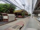 - ขายที่ดินติดศรีนครินทร์ ใกล้รถไฟฟ้าสายสีเหลือง 50 ม. เหมาะพัฒนาคอนโด ออฟฟิศ โรงแรม (N.2204)